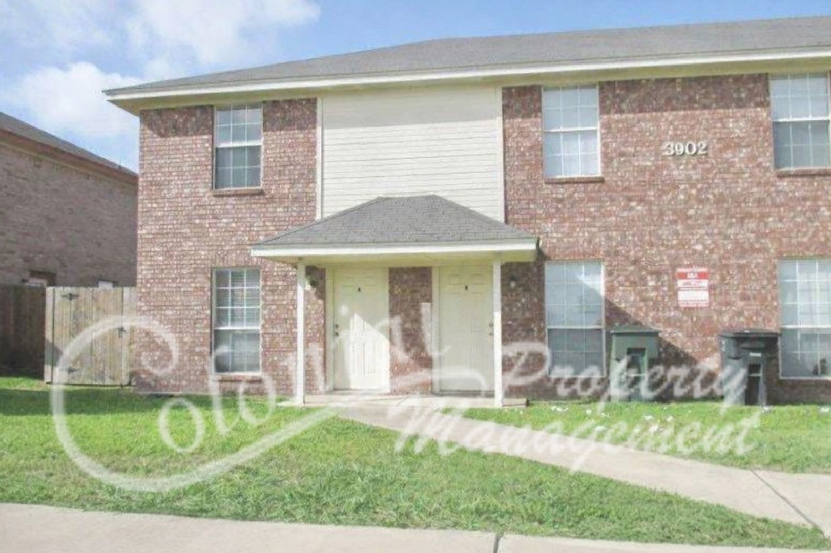 Killeen Apartment: 3902 Gus Dr