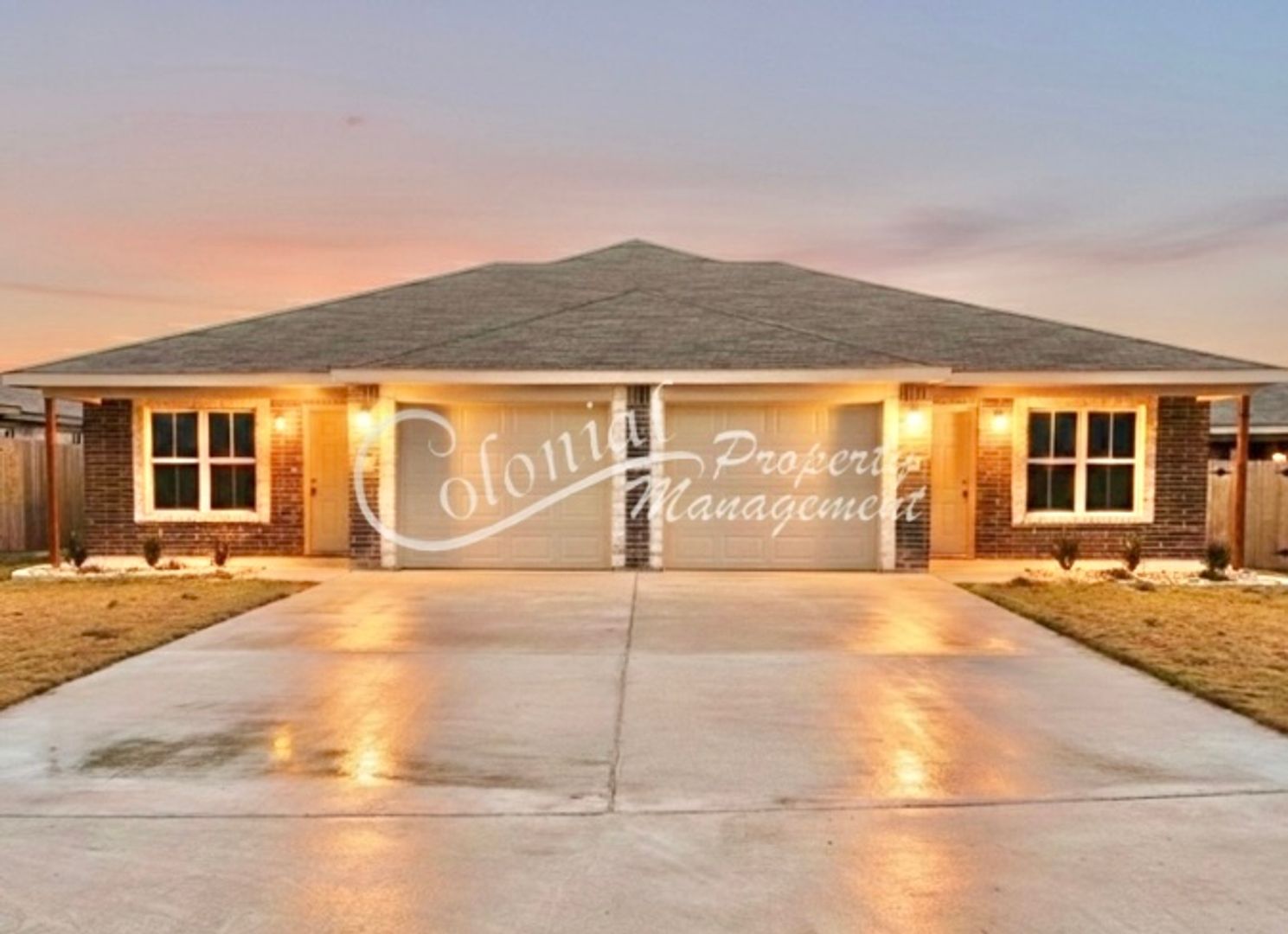 Temple House: 3109 Ochiltree Unit B