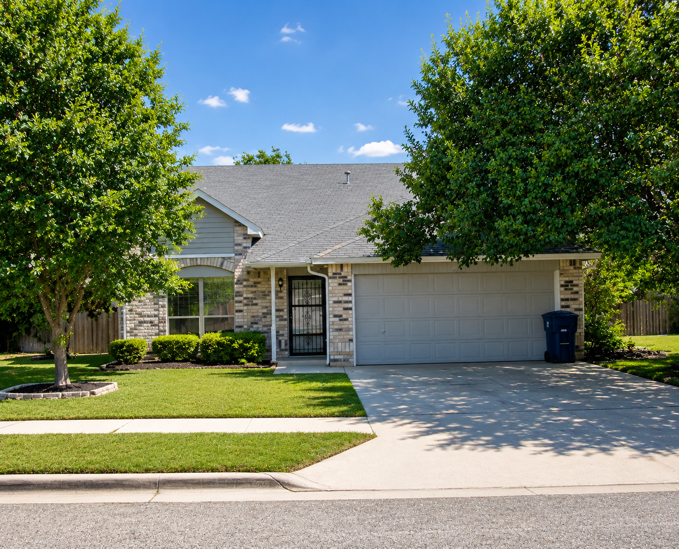 Copperas Cove House: 111 Nelson Dr