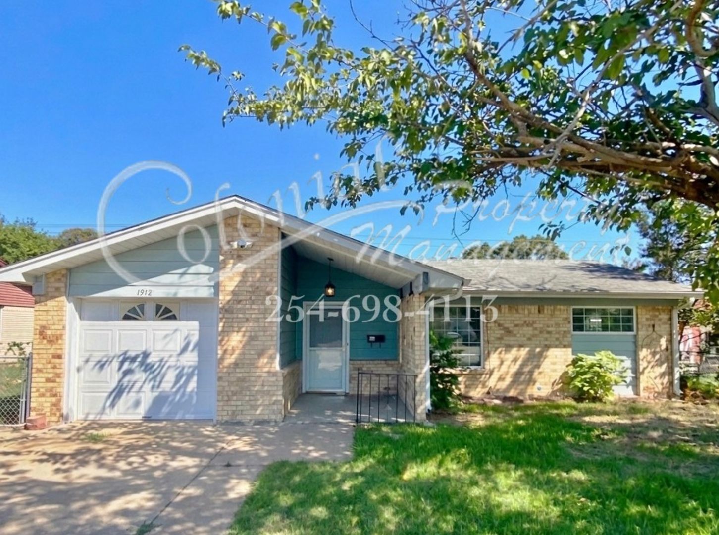 Killeen House: 1512 S WS Young Dr