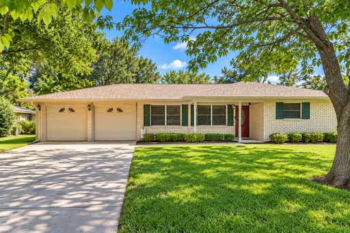 3306 Chisholm Trl – photo 1