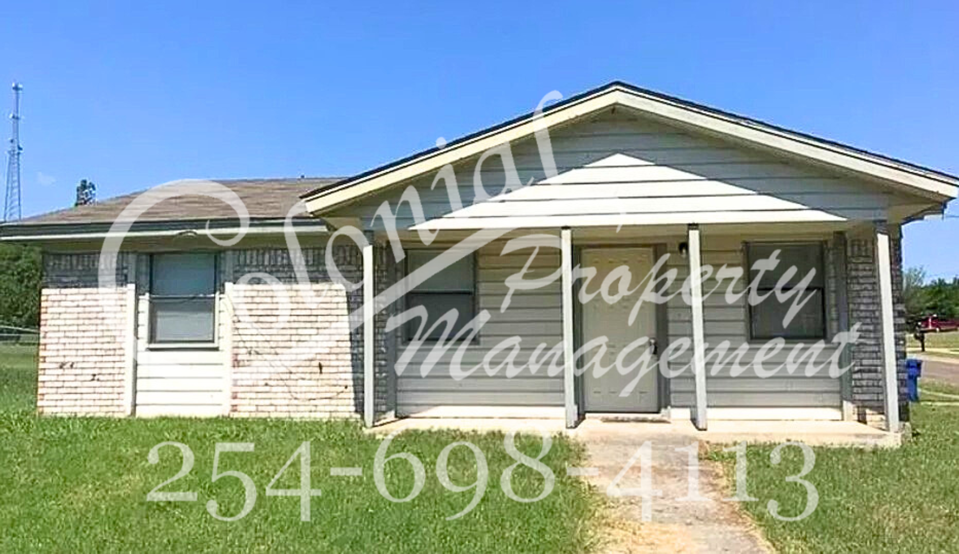Copperas Cove House: 1005 Dryden Ave