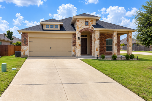 1660 Hillside Dr – photo 1
