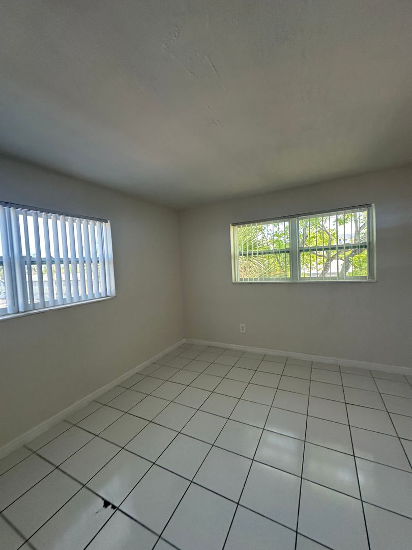 Beautiful and spacious corner unit, two bedroom two bathroom located in the heart of North Miami Beach 8 of 12