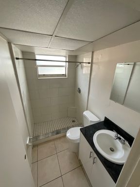 Very nice renovated 1st floor 1b1b apartment for rent 9/1/26 $1545/month – photo 1