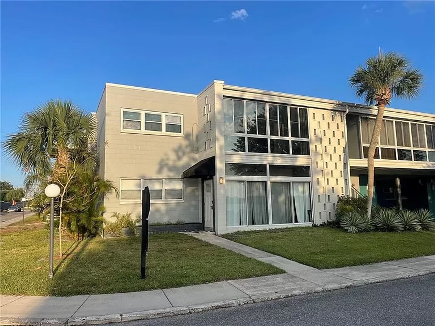 Winter Park House: 151 N Orlando Ave. Unit 238