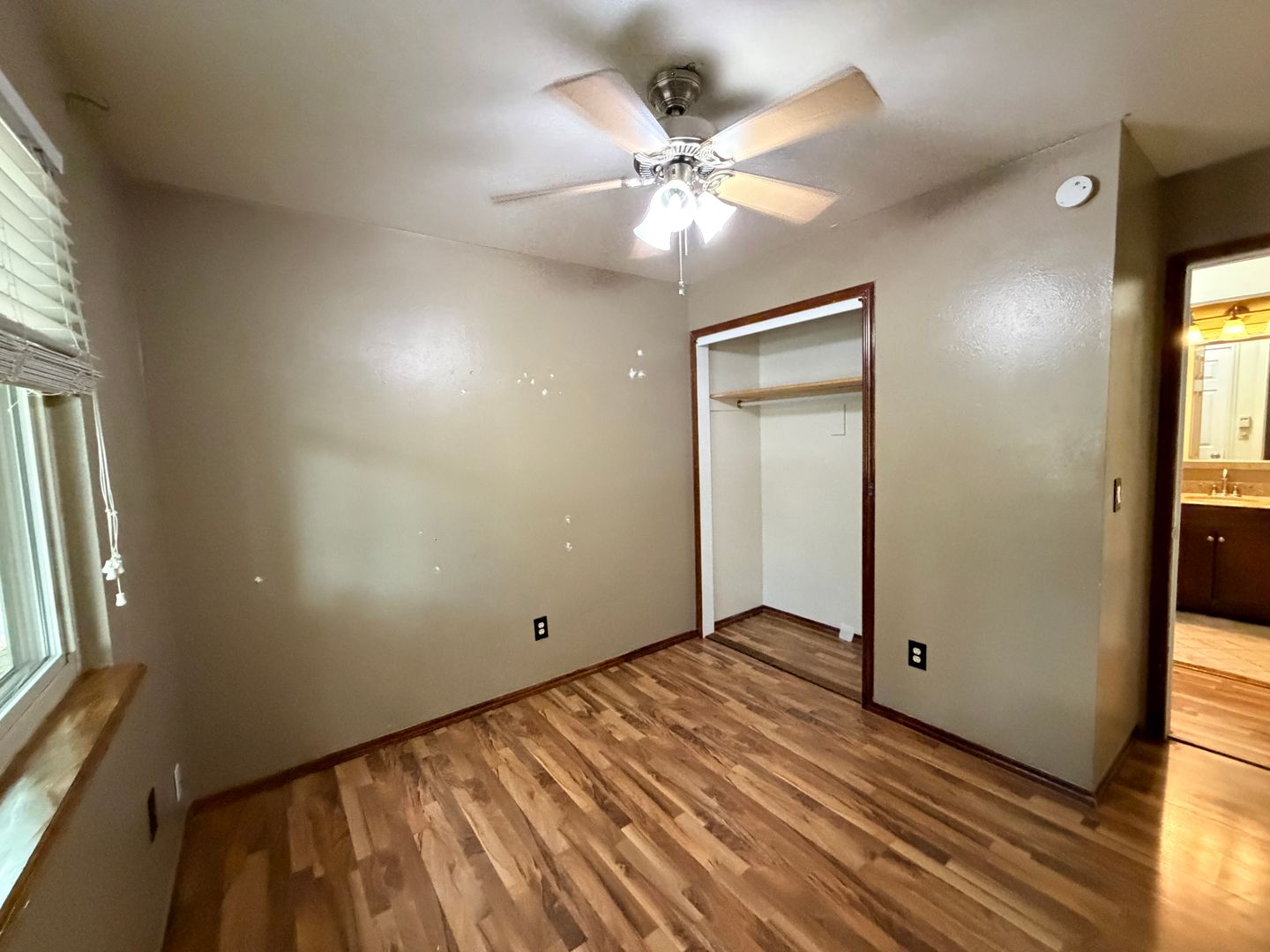 Pitkin Circle - JK 14 of 28