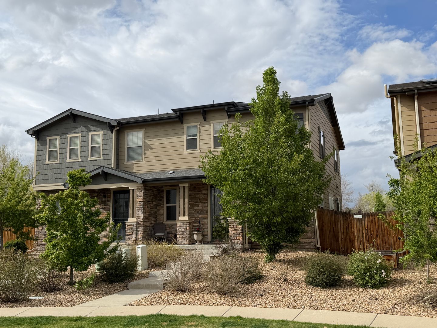 Arvada House: 15300 W 69th Circle