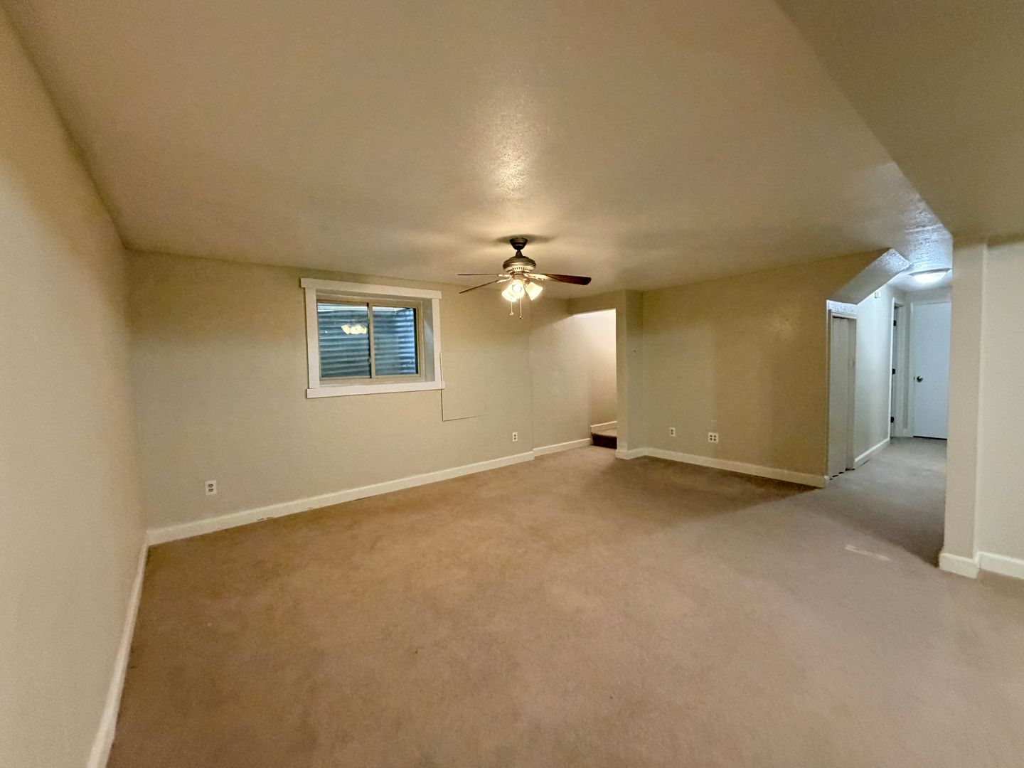 Pitkin Circle - JK 18 of 28