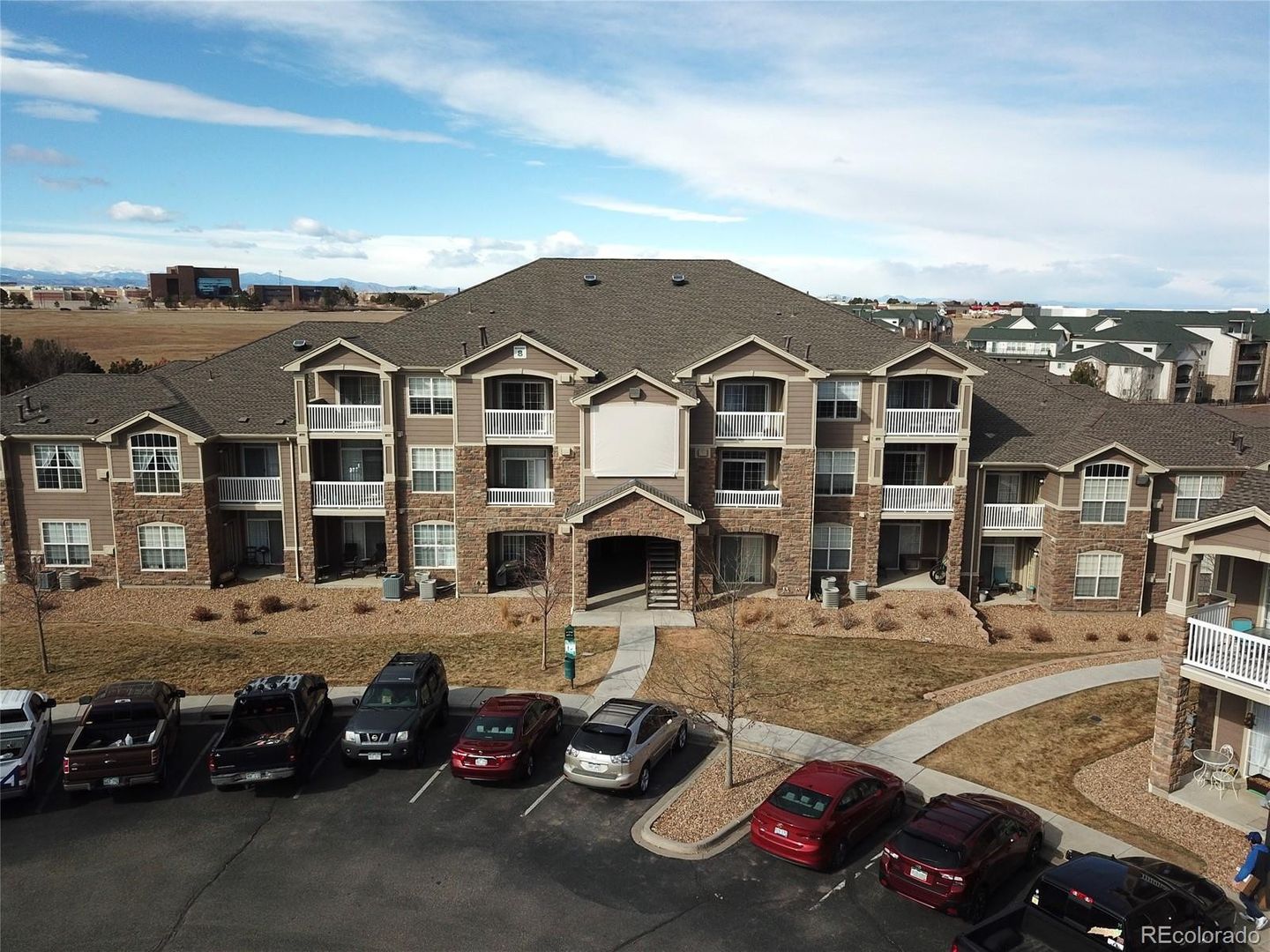 Englewood House: 7440 South Blackhawk St Unit 8-303