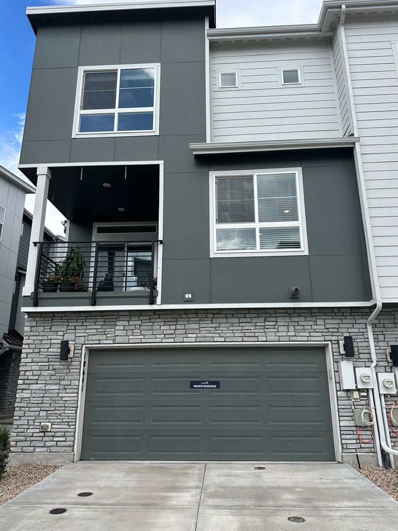 Colorado Springs Townhome: 10641 Olivine Grove