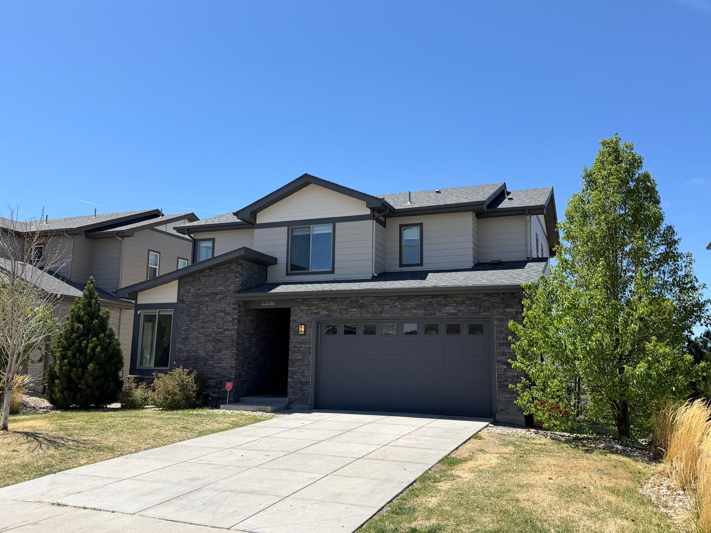 Aurora House: 22561 E Hinsdale Avenue