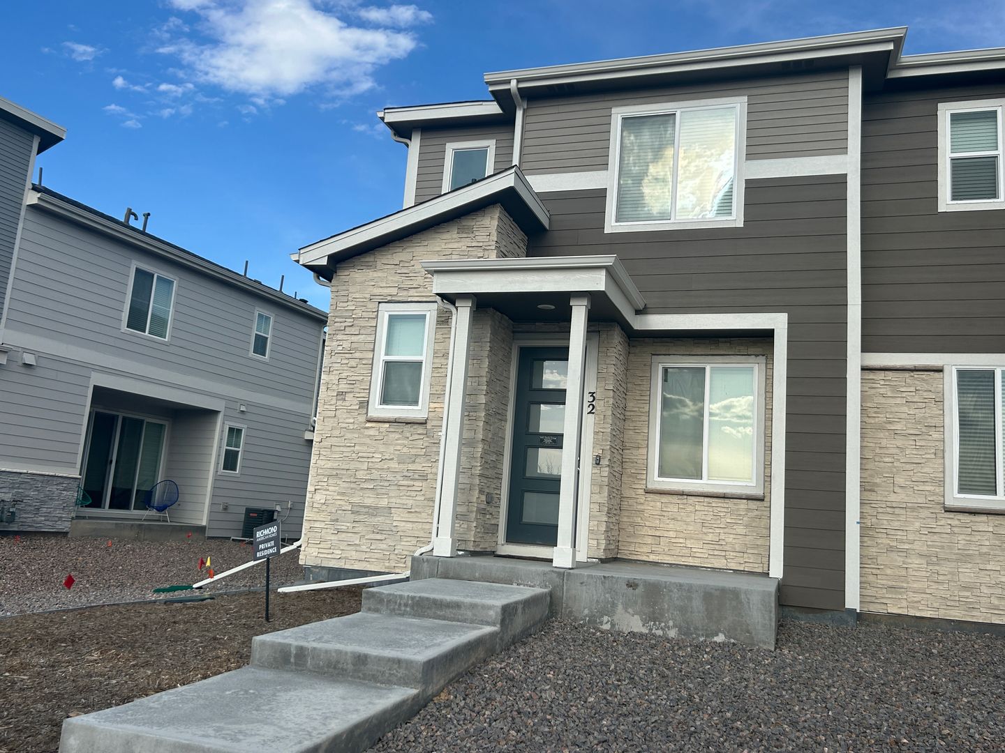 Aurora House: 32 N Trussville St