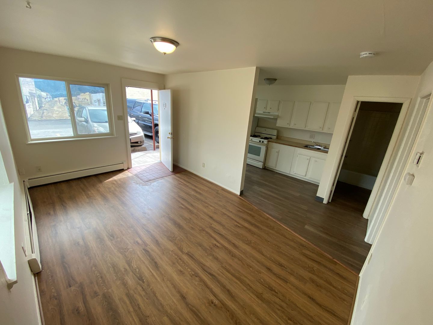 Durango Apartment: 3121 Main Ave