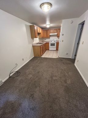 One Bedroom/One Bath Apartment