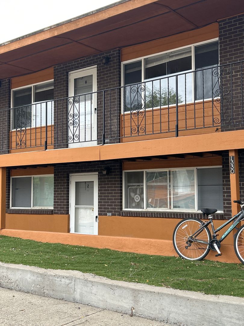 Durango Apartment: 1330 Florida Road
