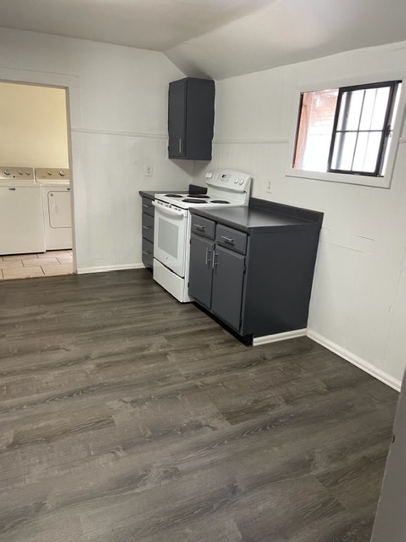 Durango House: 510 E 8th Street
