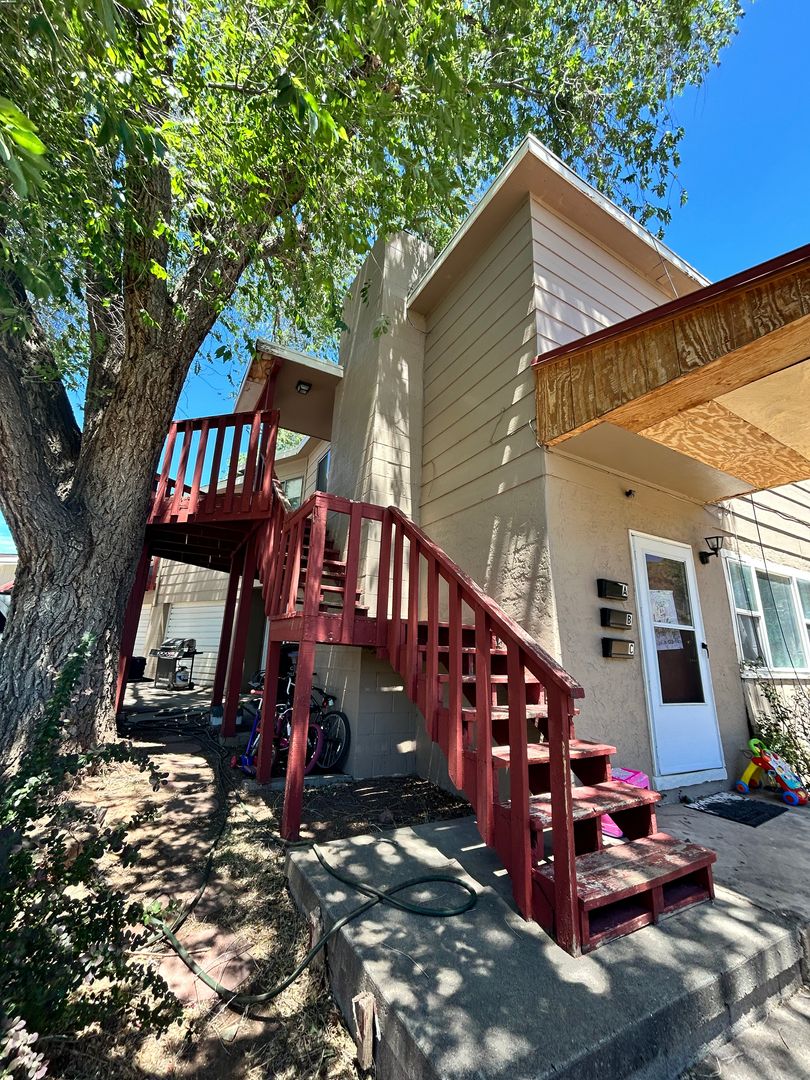 Durango Apartment: 50 Riverview Drive