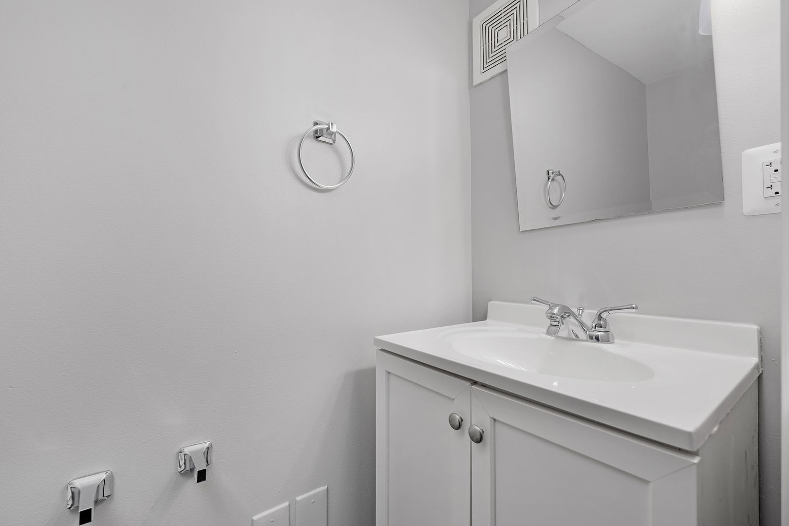 104 S Carrollton Ave, Baltimore, MD 21223 8 of 12