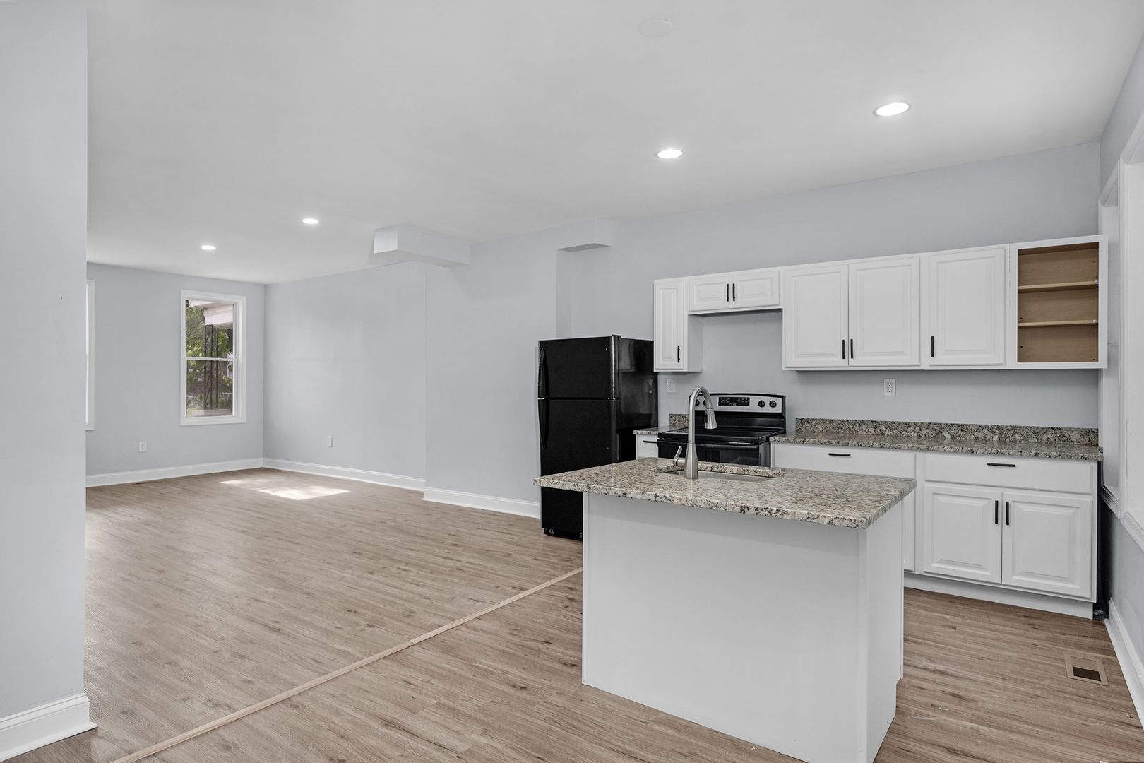 510 N Edgewood St c/o HOME PURCHASE LLC 5 of 12