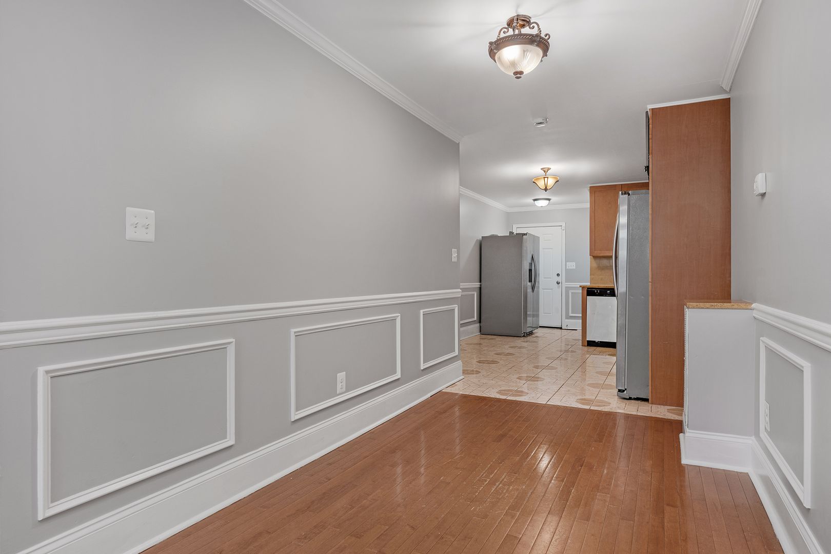 104 S Carrollton Ave, Baltimore, MD 21223 2 of 12