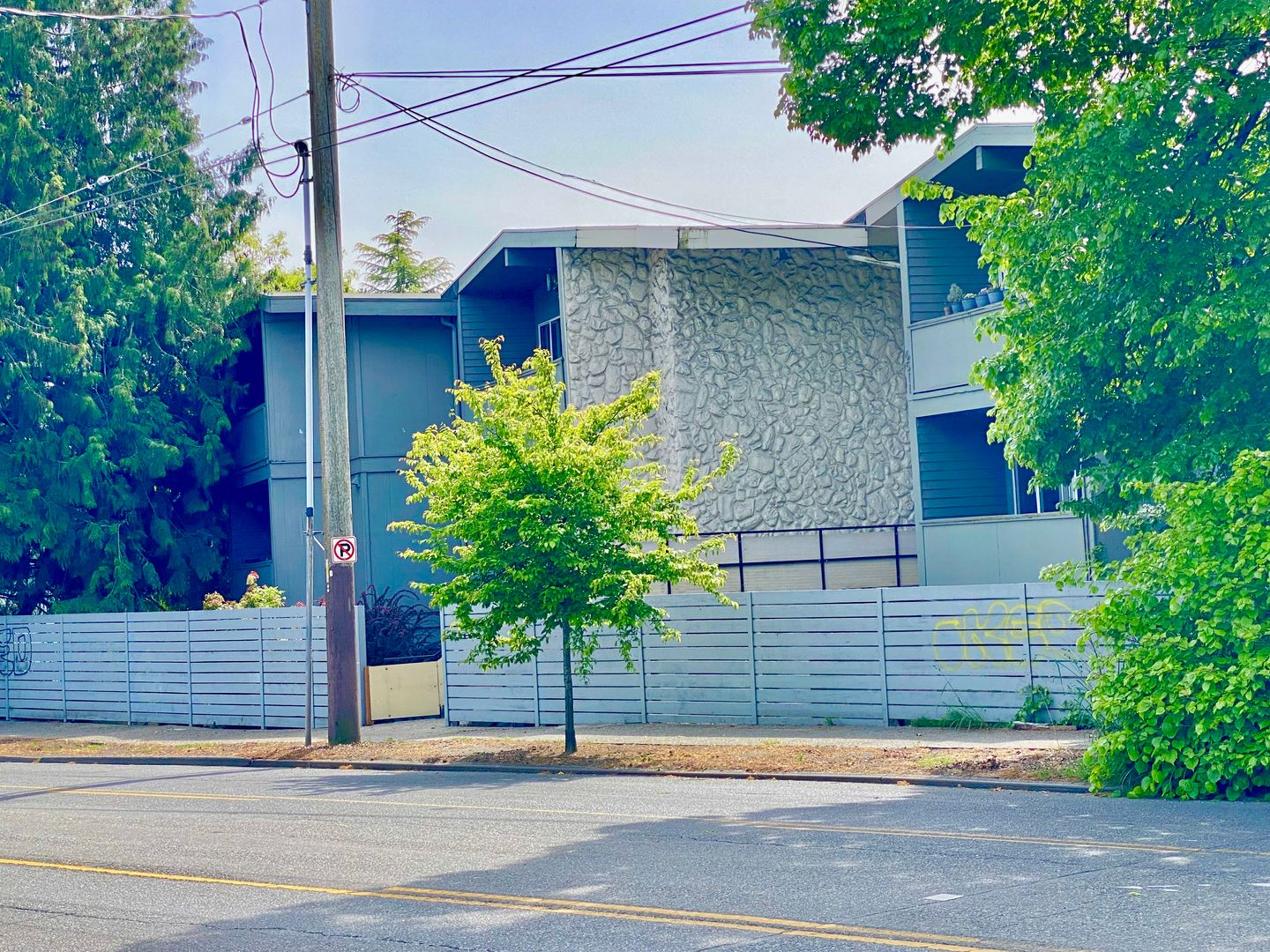 Seattle Apartment: 6511 Rainier Ave South