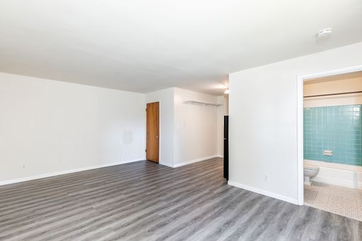 5634 Macey Ave - Studio, Cincinnati, OH 45227 photo 6