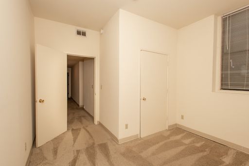 240 E University Avenue, #2, Cincinnati, OH 45219 photo 5