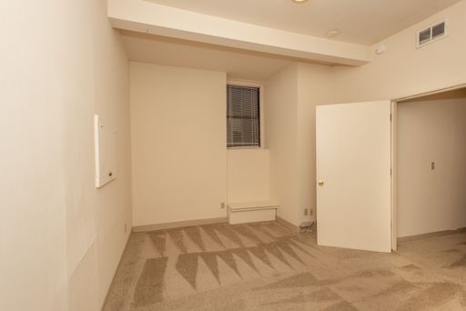 240 E University Avenue, #2, Cincinnati, OH 45219 photo 4