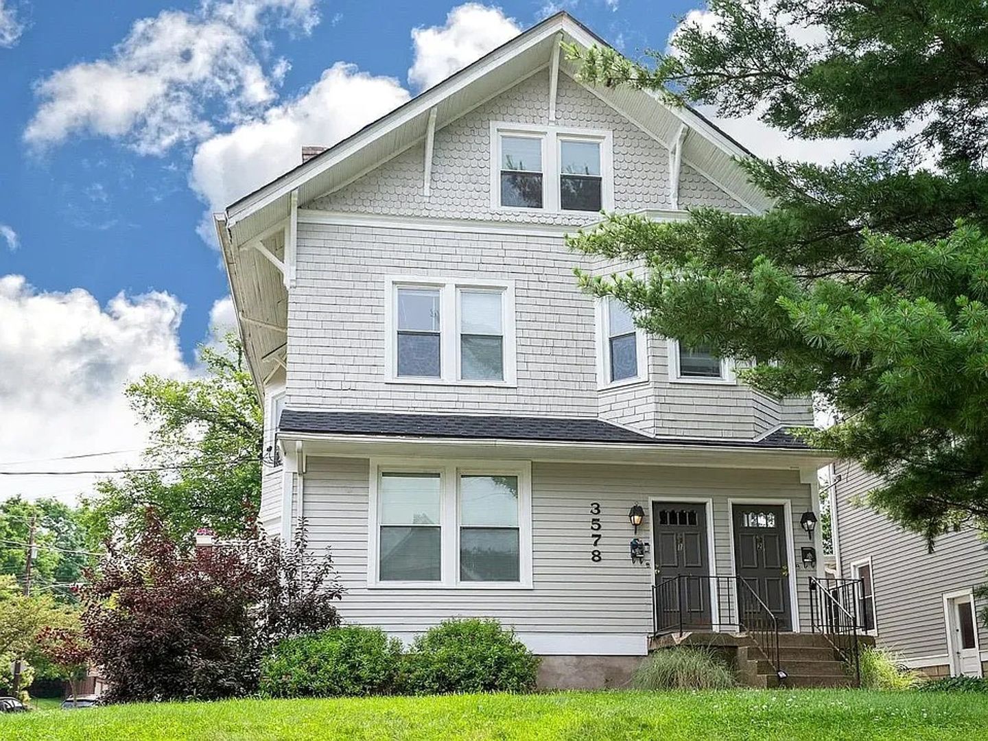 Cincinnati Apartment: 3578-3580 Michigan Avenue