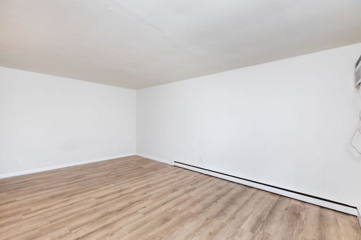 5634 Macey Ave - Studio, Cincinnati, OH 45227 photo 9