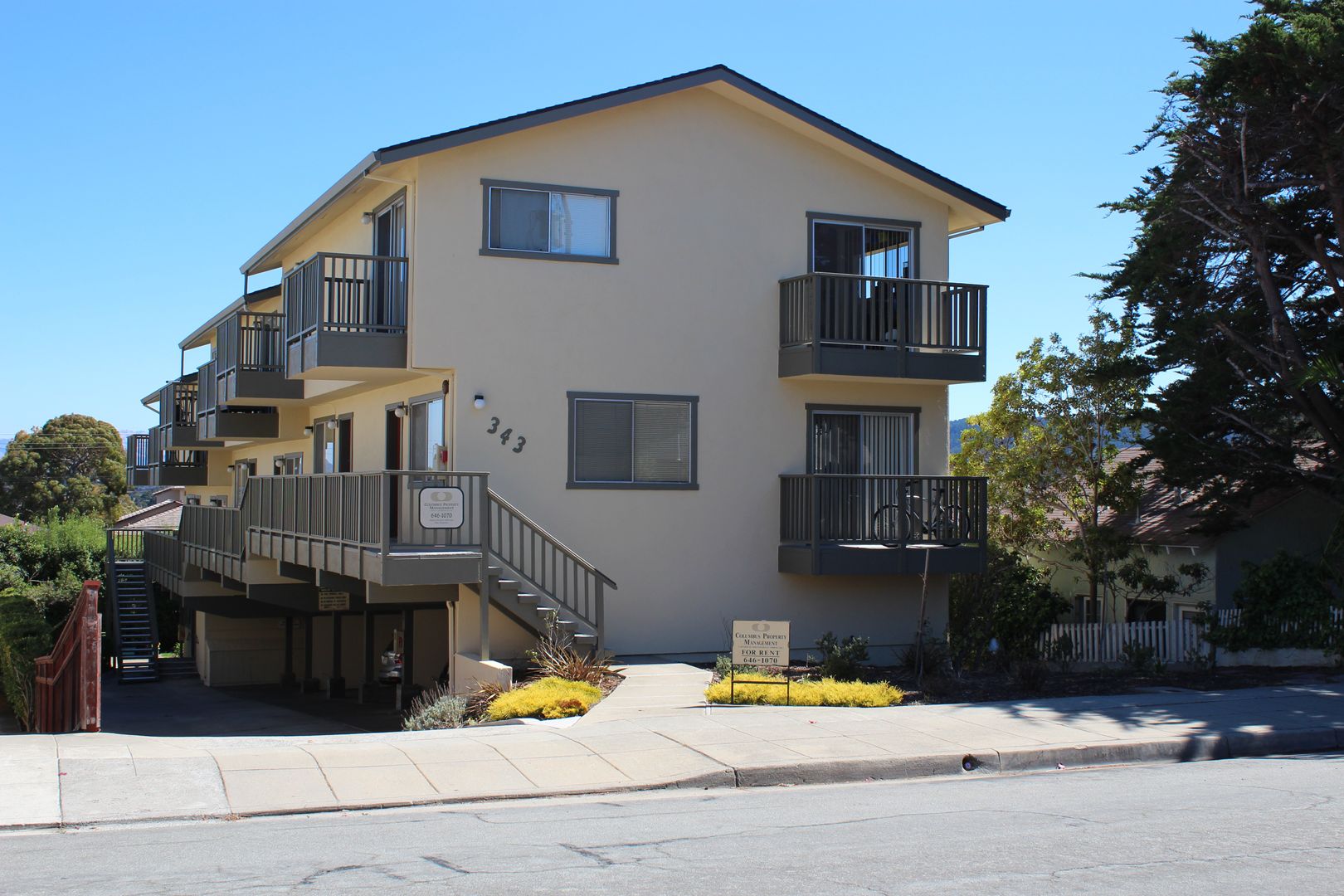 MONTEREY Apartment: 343 LARKIN STREET