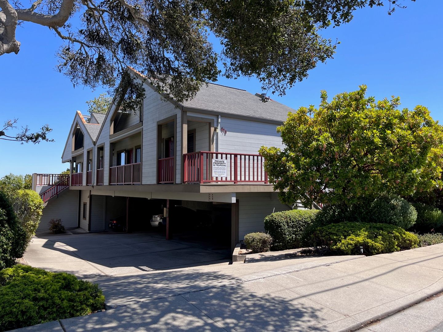 MONTEREY Apartment: 470 SPENCER STREET