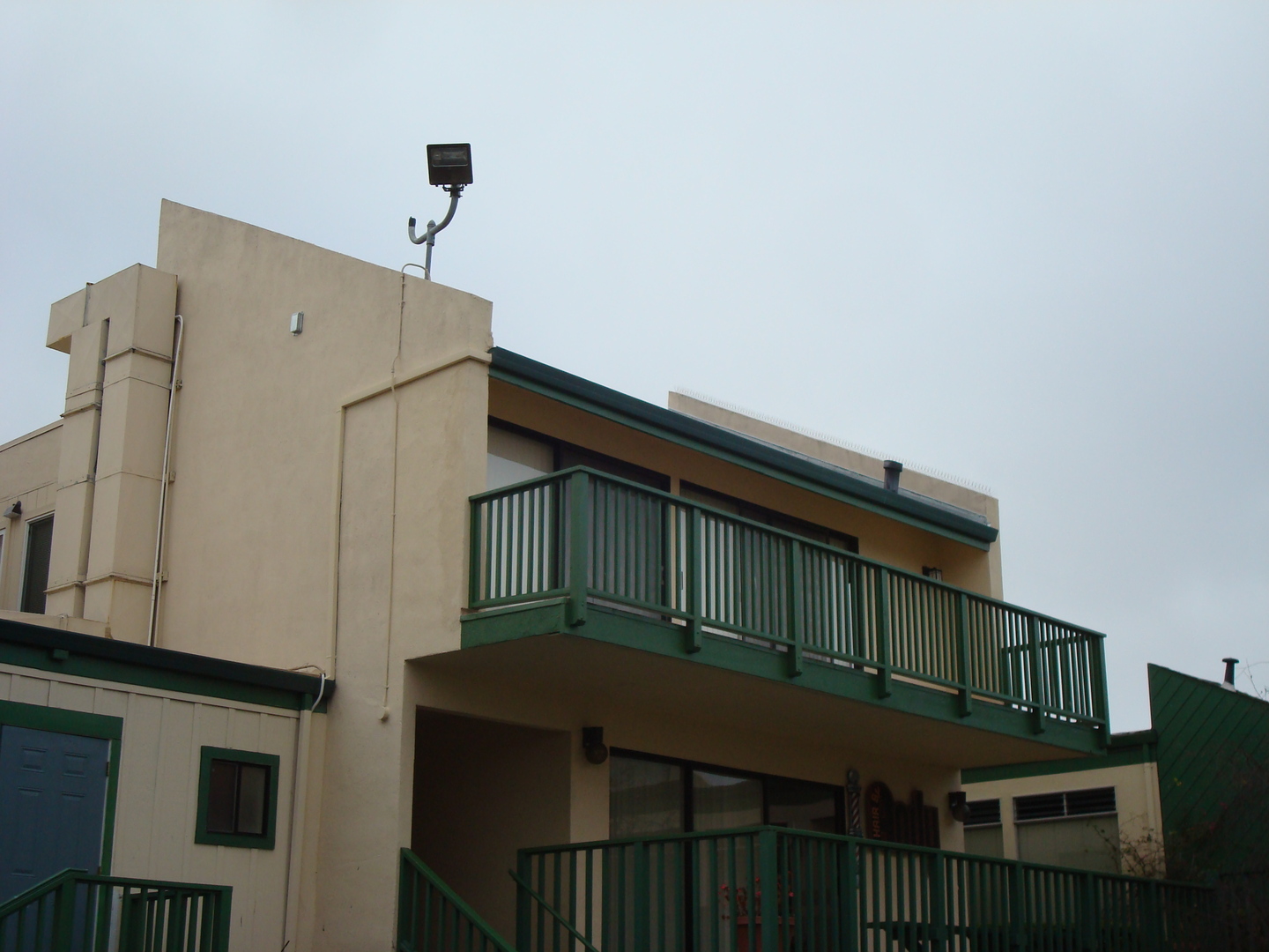 MONTEREY Apartment: 550 LIGHTHOUSE AVE.