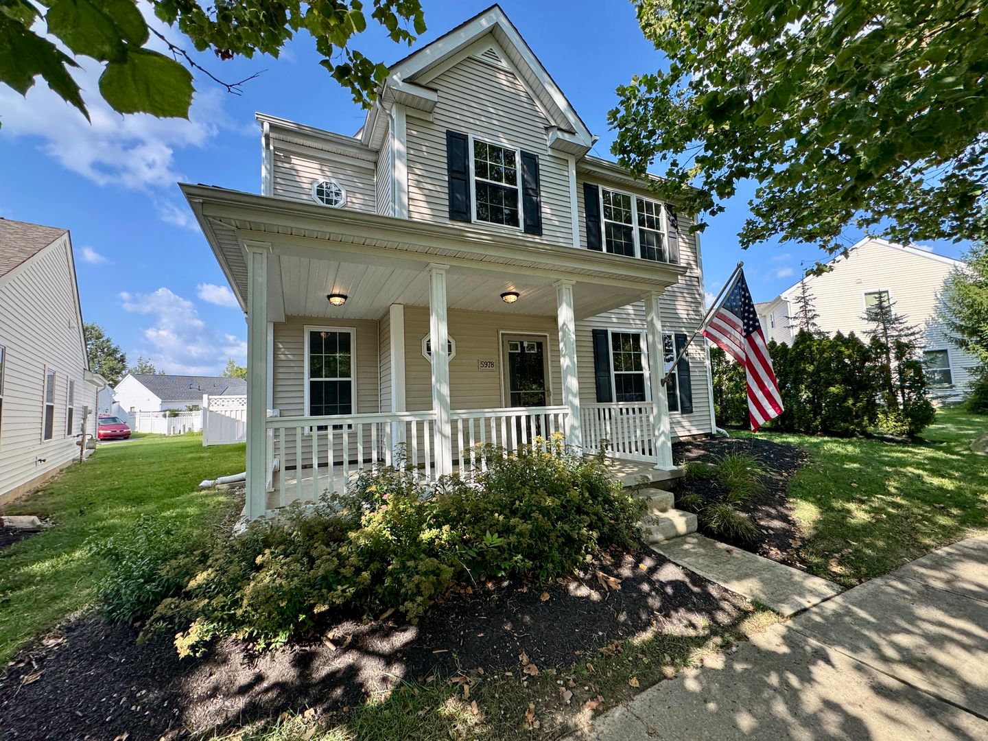 Dublin House: 5978 McCotter Road