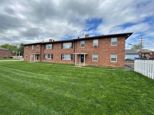1 Bedroom - Grandview Area – photo 1