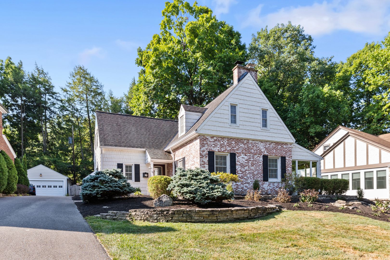 Columbus Apartment: 181 Amazon Place