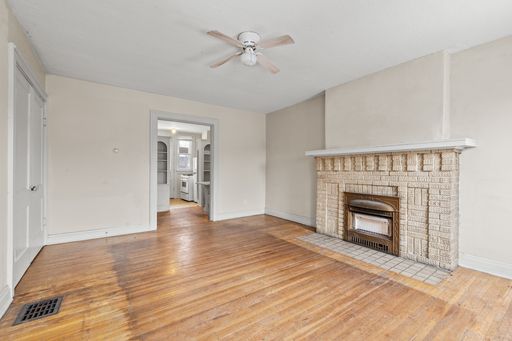 Top Floor Clintonville Studio – photo 1