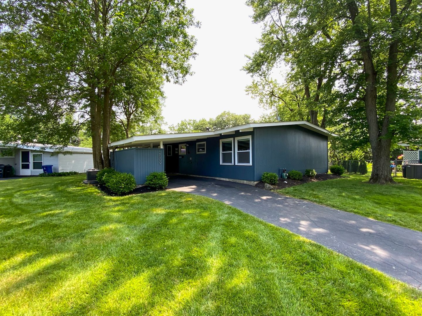 Upper Arlington House: 2509 Bristol Rd