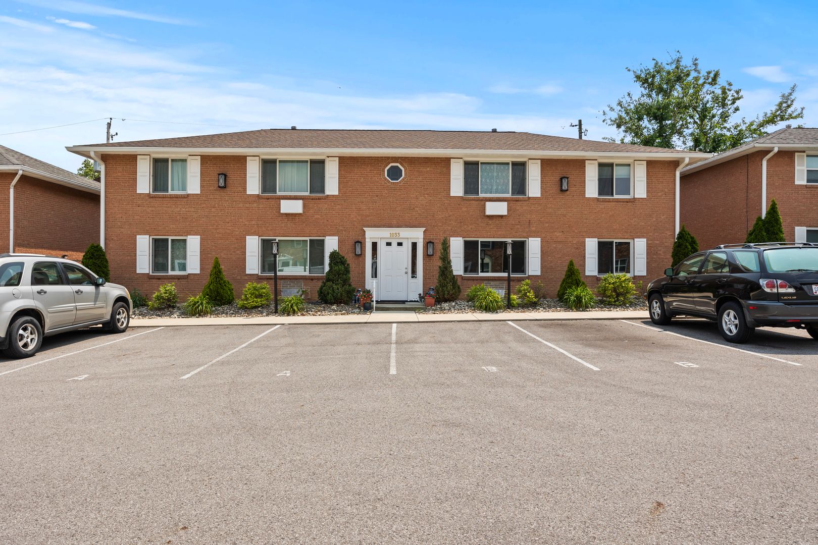 Columbus Apartment: 1033 Folkestone Rd.