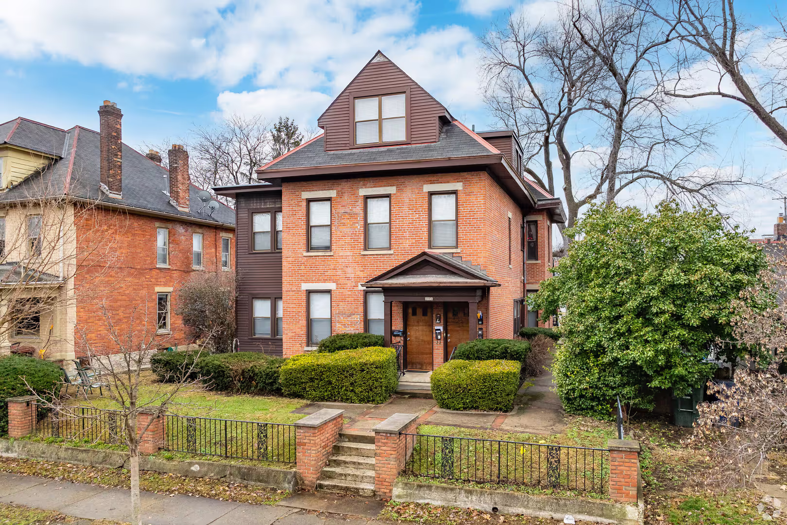 Columbus Apartment: 1051 Hunter Ave