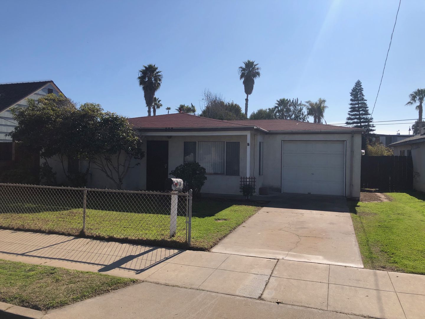 Imperial Beach House: 207 Citrus Avenue