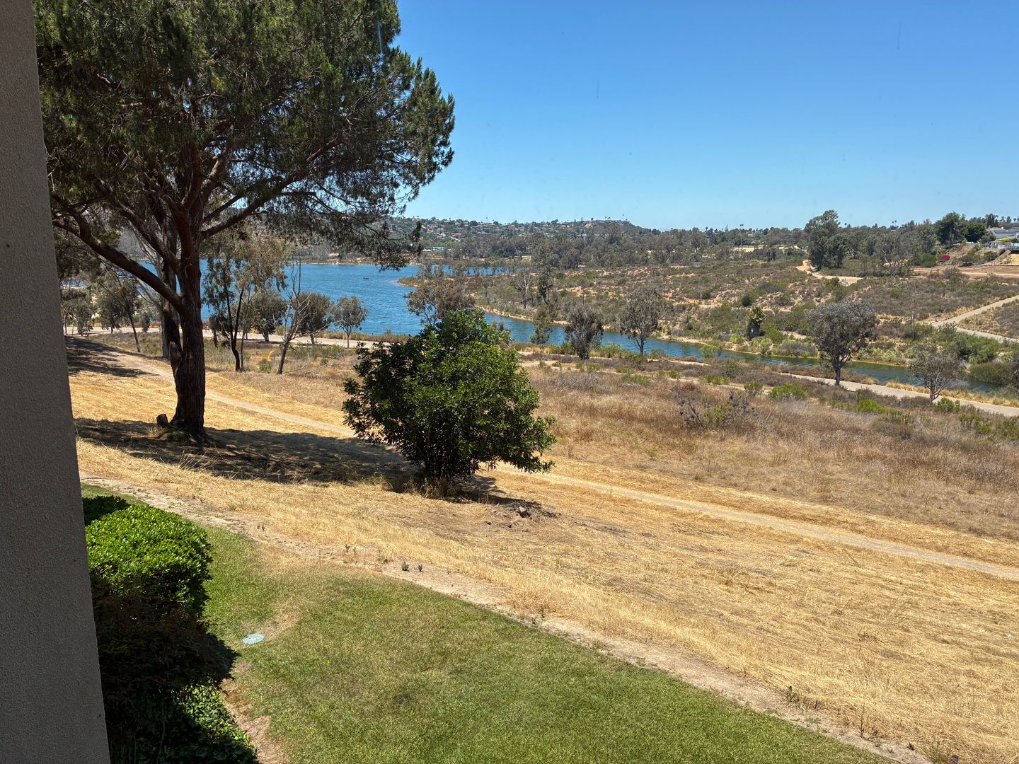 La Mesa Apartment: 5712 Baltimore Drive 467 & 469