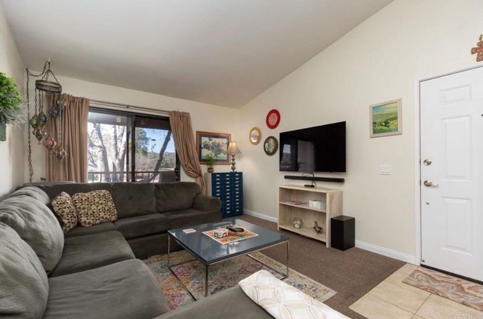 El Cajon Condo: 12190 East Cuyamaca College Drive #814