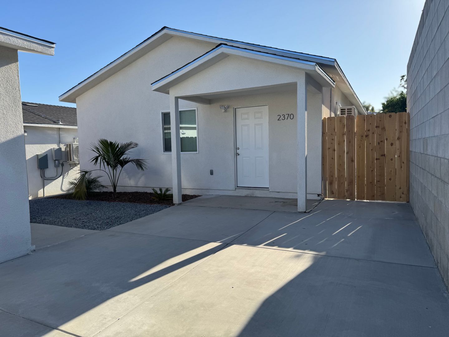 Lemon Grove Apartment: 2364-2370 Main Street