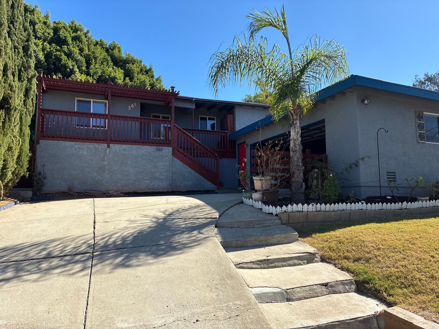 San Diego House: 361 69th Street