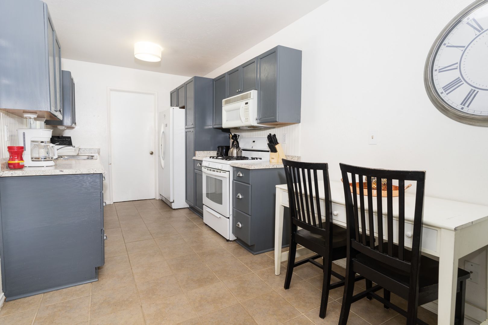 Santee House: 8543 Sandstone Drive