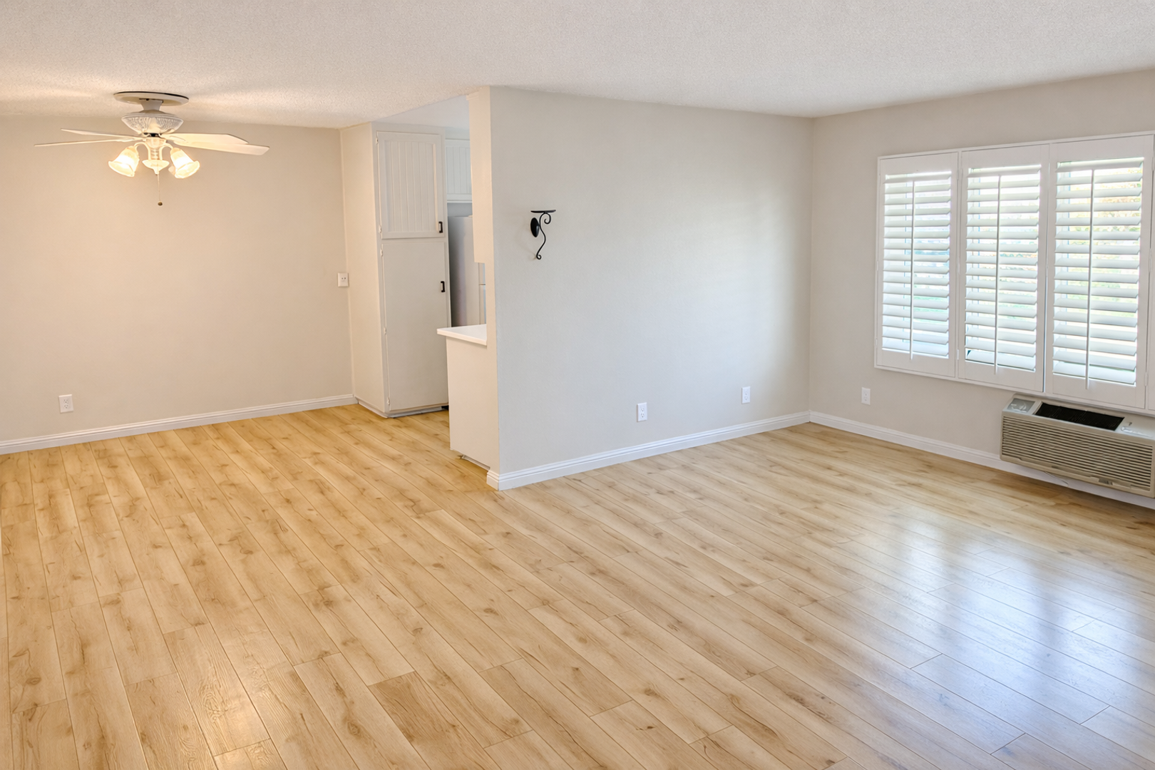 La Mesa Condo: 4560 Maple Avenue #127