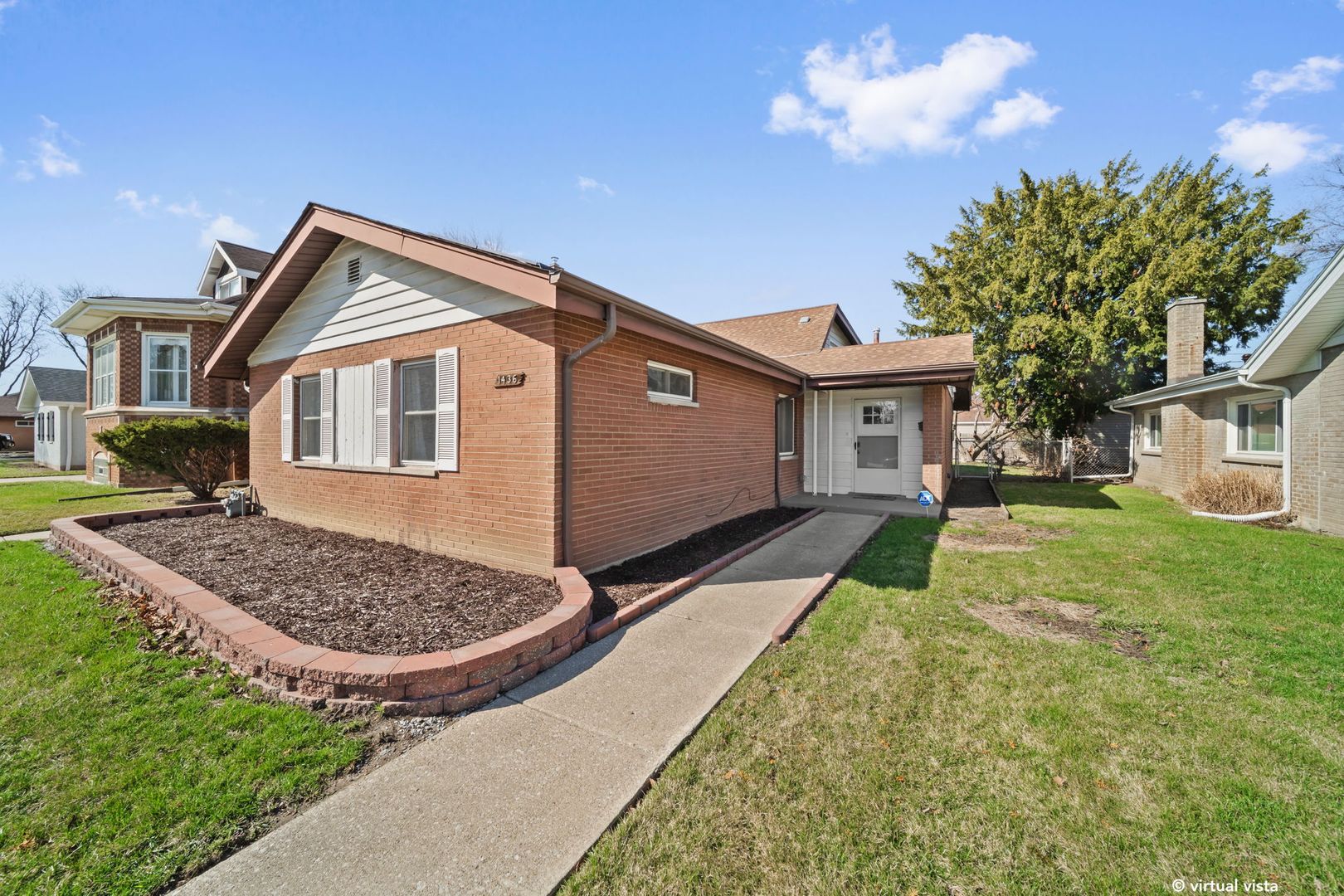 Westchester House: 1436 Portsmouth Ave