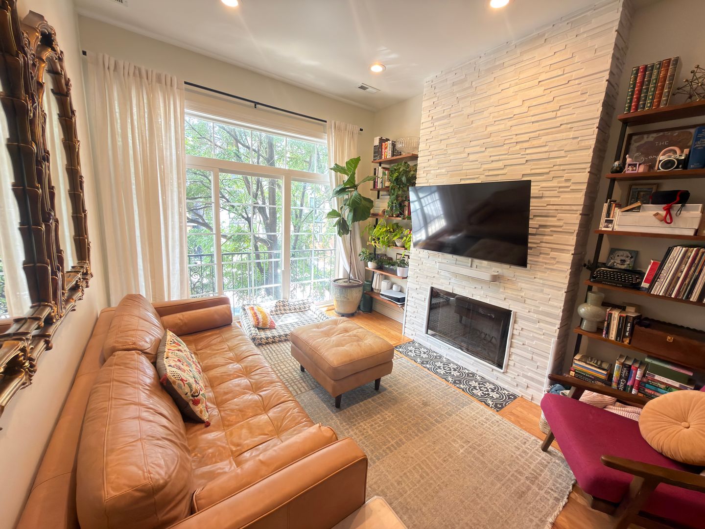 Chicago Condo: 1508 W Erie St